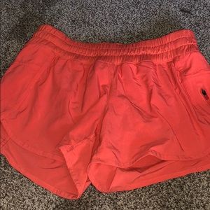Lululemon tracker shorts